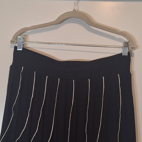 Soft Surroundings Modern Romance Skirt Maxi Long Black White Size Petite Large - Picture 3 of 13